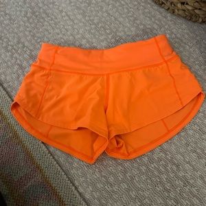 Lululemon speed up’s 2.5” Orange